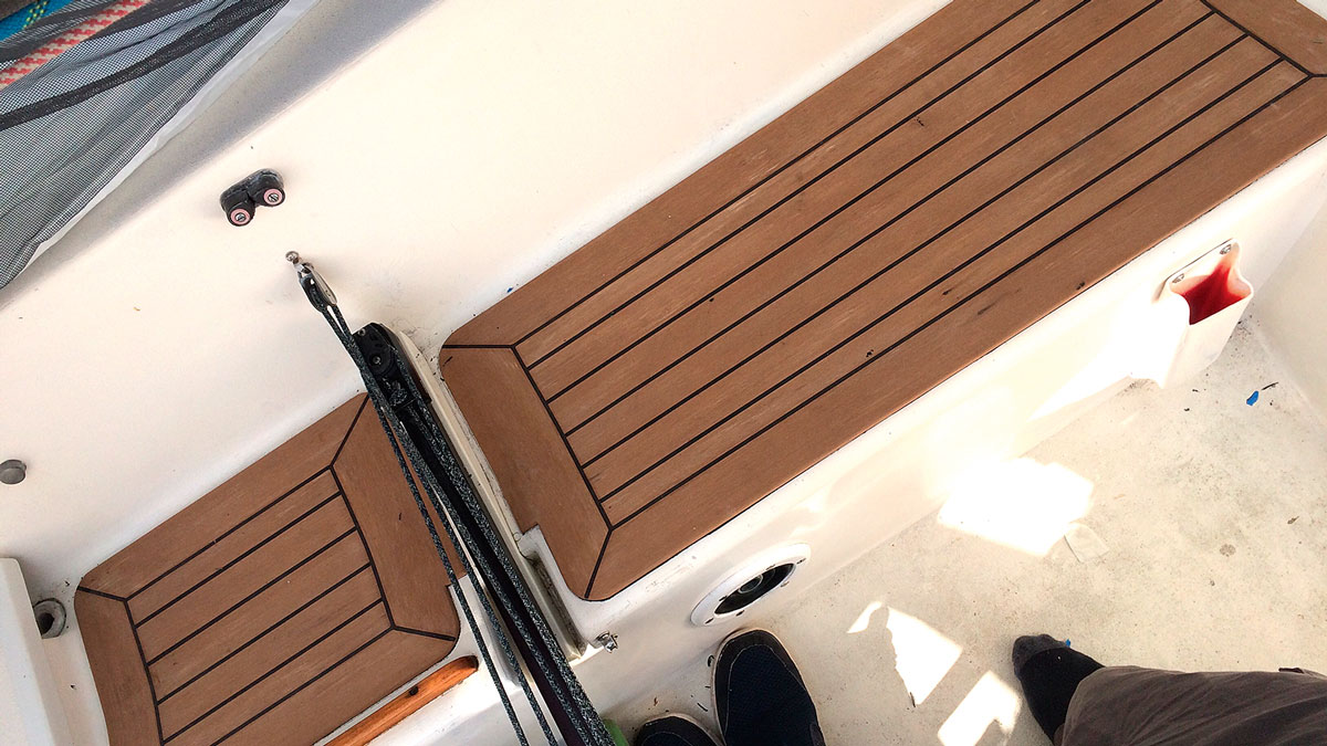Synthetic teak in a cockpit of a boat