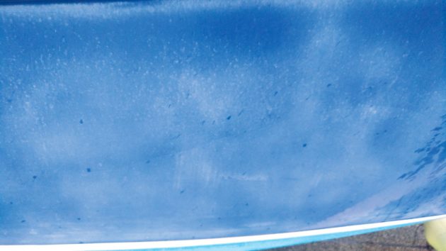 Faded gelcoat on a boat