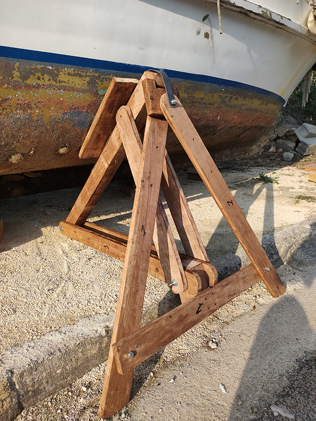 A boat stand against a boat