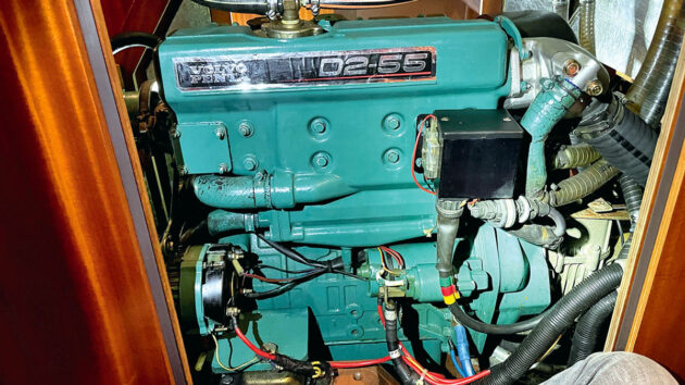 Heat exchanger on a boat