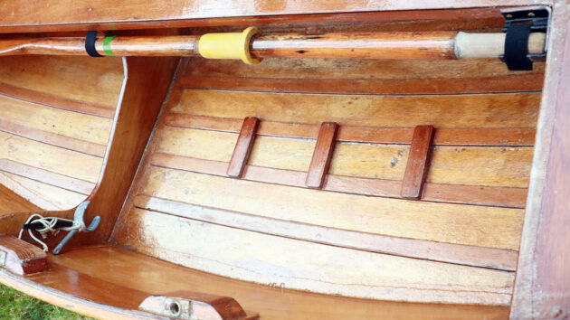Floor footholds to aid rowing the 8ft stitch-and-glue dinghy
