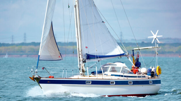 centre cockpit sailboat