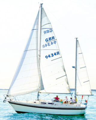 centre cockpit sailboat