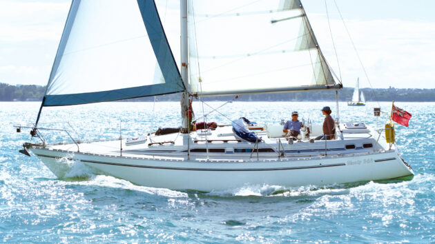 centre cockpit sailboat