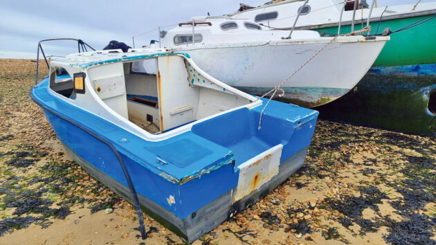 End of life GRP boats. Credit: Langstone Harbour