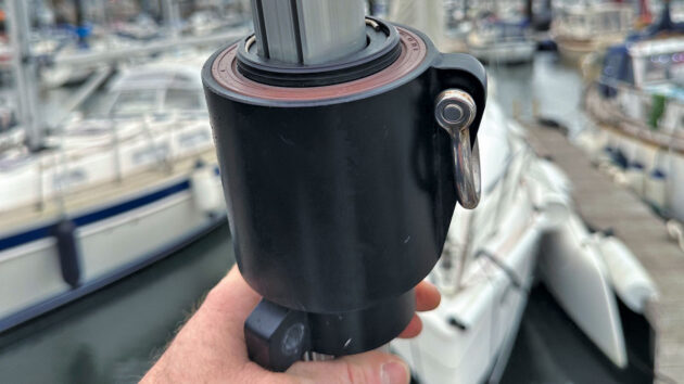 A refitted swivel car for furling gear on a boat