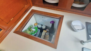 A DIY fridge for a boat