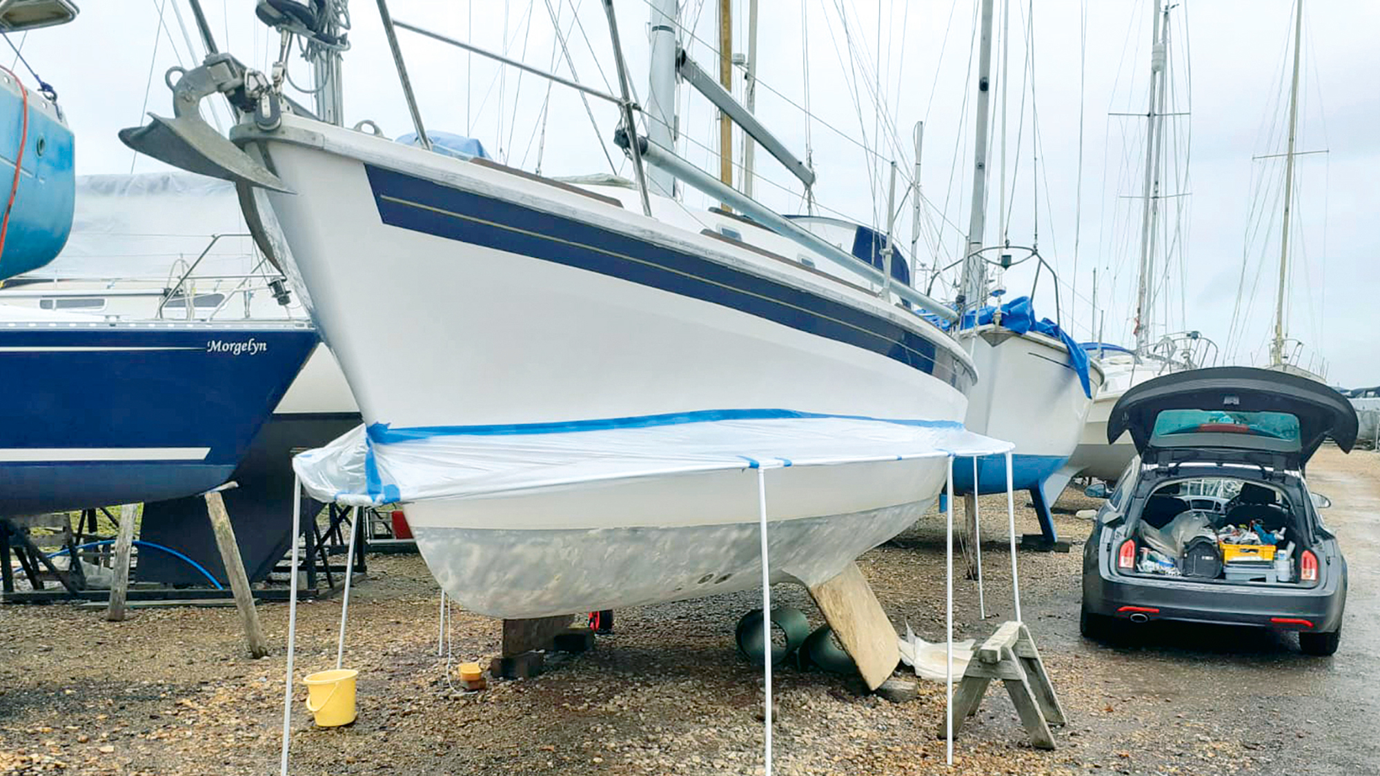 How I built a hull skirt to keep my boat dry while antifouling