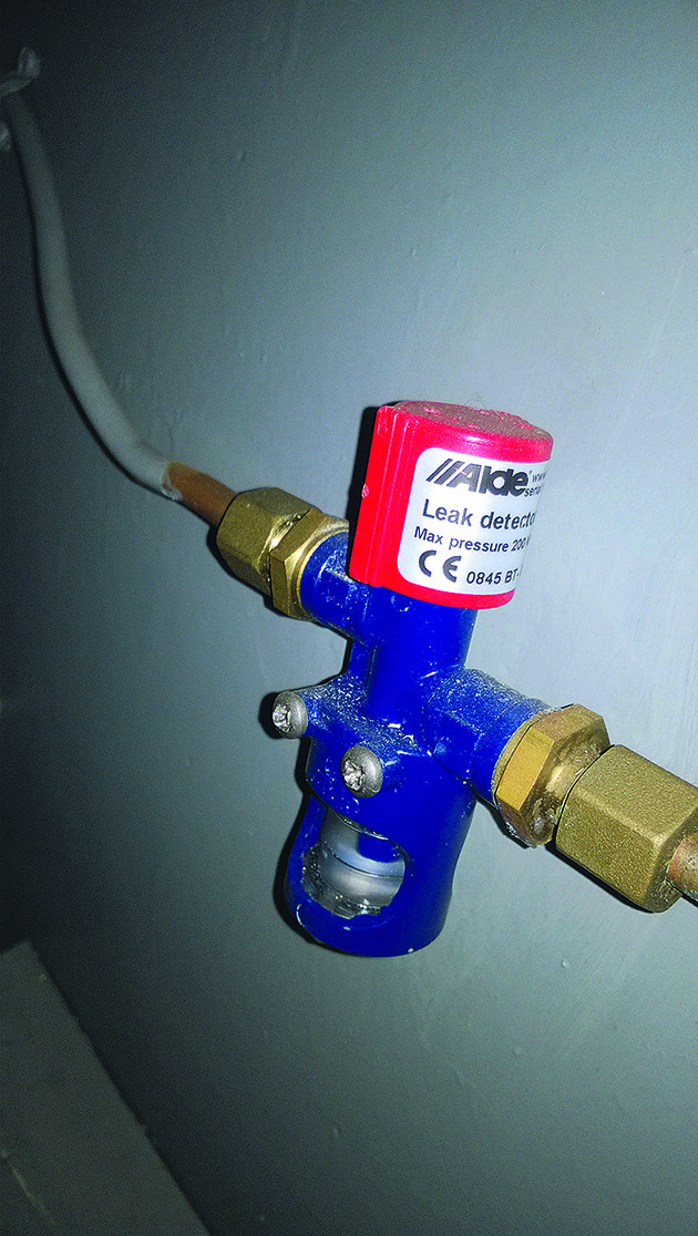 A marine gas bubble tested on a boat