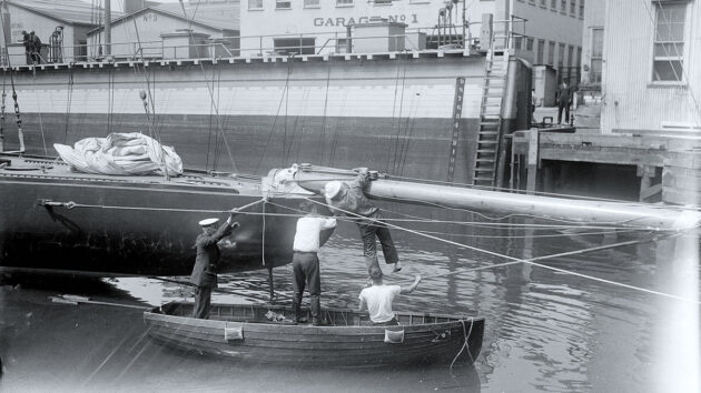 Sir Thomas Lipton’s Shamrock IV being measured in preparation for the 1920 America’s Cup. Credit: Heritage Image Partnership Ltd/Alamy