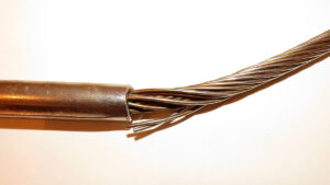 A failed shroud from a boat due to metal fatigue