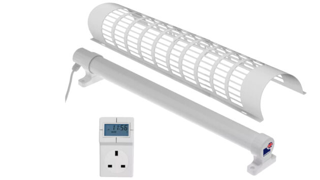 A bar heater for a boat