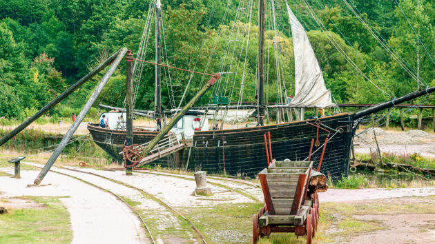Classic boat restoration: uncertain future for the Garlandstone, the last West Country trading ketch