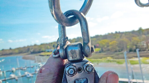A shackle on a boat