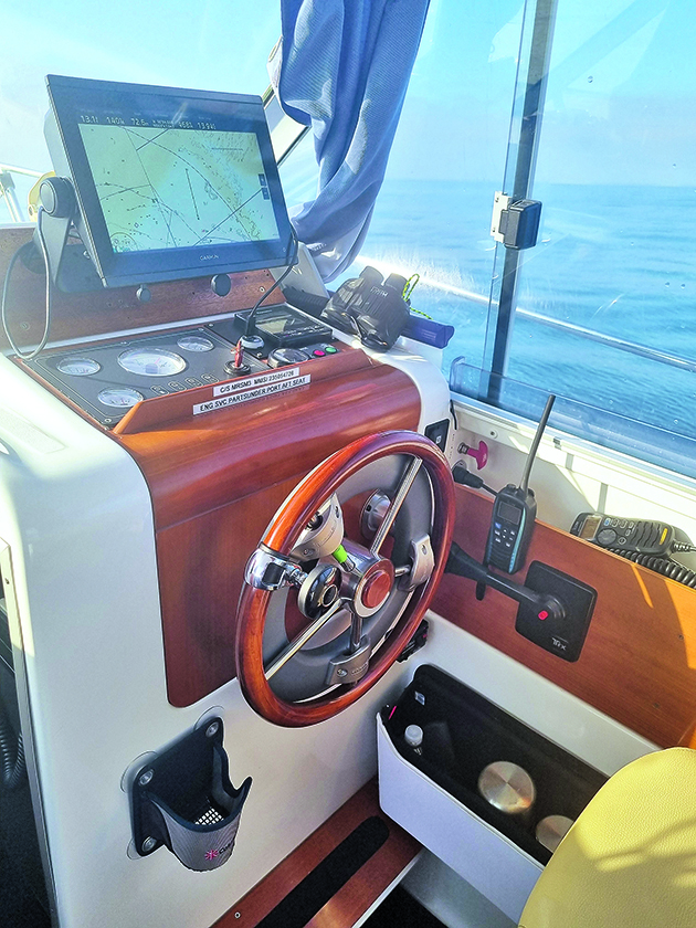A wheel house on a Beneteau 760