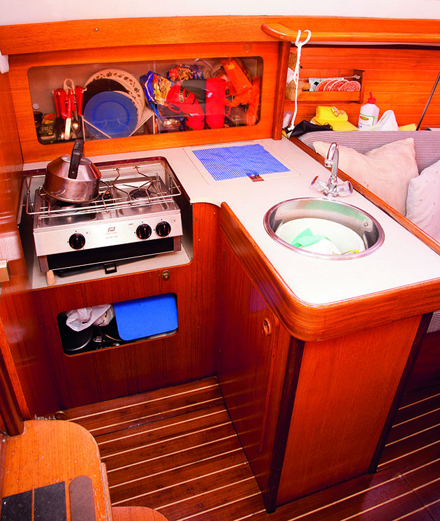 Galley on the Jeanneau Sun Dream 28