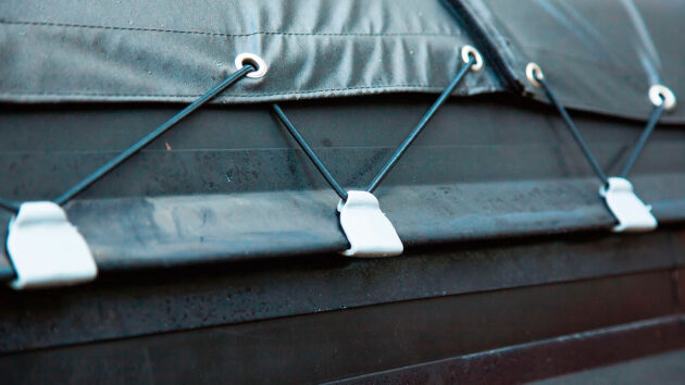 Bungee cord on a boat canopy