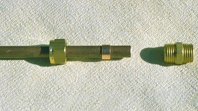 A compression joint being made