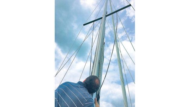 Study the spreadersregularly to check they don’t have excessive play. Credit: Future Plc