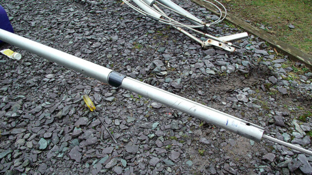 Telescopic section of a boat foiler