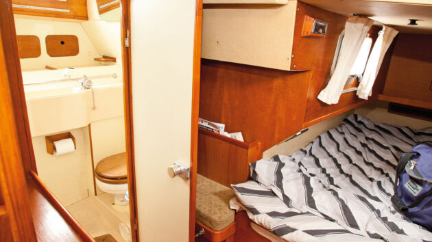Heads and berth on a Sigma 41