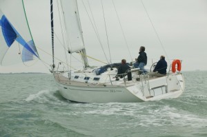 37-Dufour 385-R.JPG