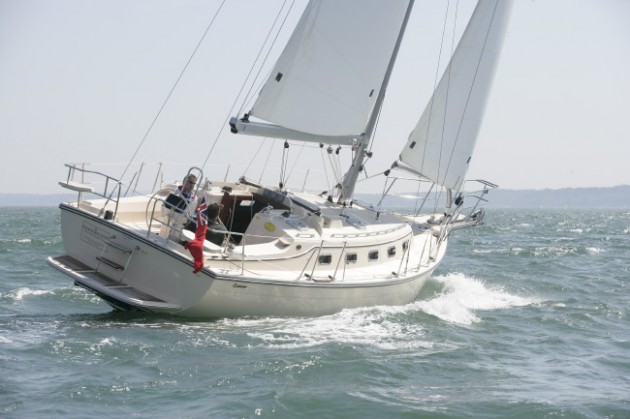 Island Packet Estero