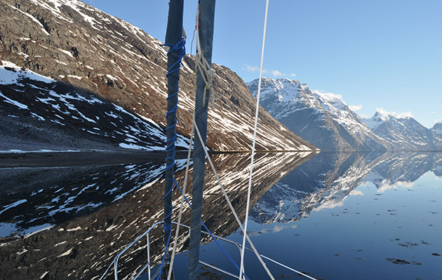 Early morning in Evidhedsfjord, west Greenland
