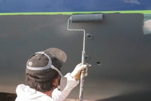 Maintenance on a boat - antifouling