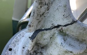 A crack on a davit