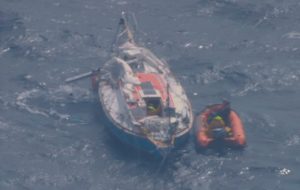 A dismasted Golden Globe Race yacht