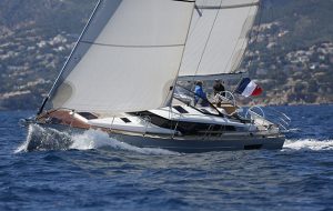 Wauquiez Pilot Saloon 42 heeling