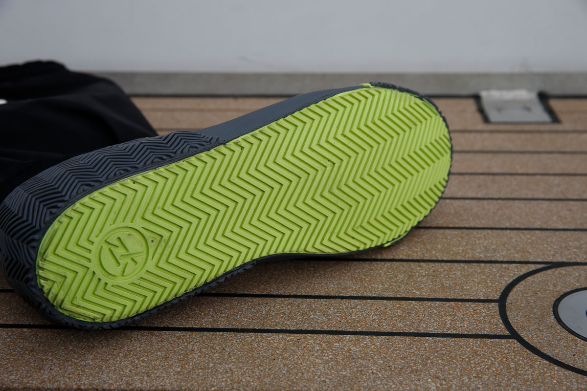 Best sailing boots 9 of the best seaboots tested in Dutch sea trial