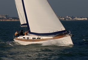 Dufour 425GL