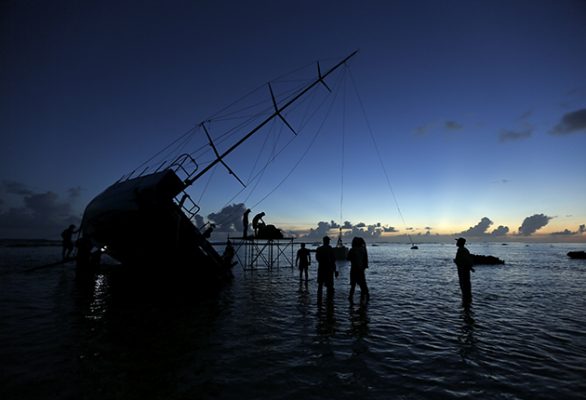 The grounding of Team Vestas Wind was partly down to an over reliance on electronic navigation aids