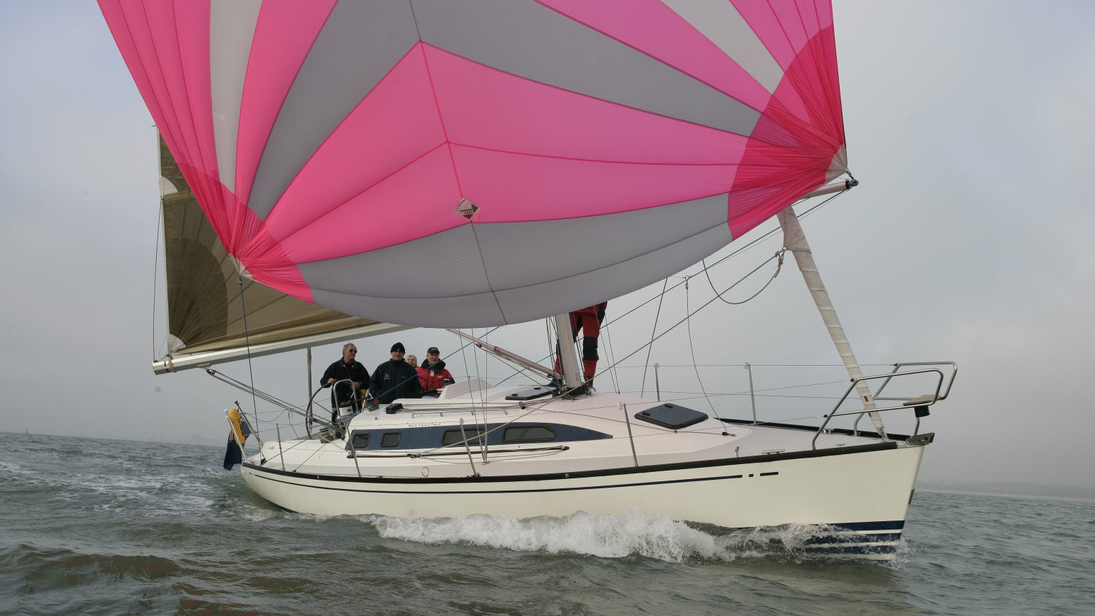 Do I choose port or starboard tack? Yachting Monthly