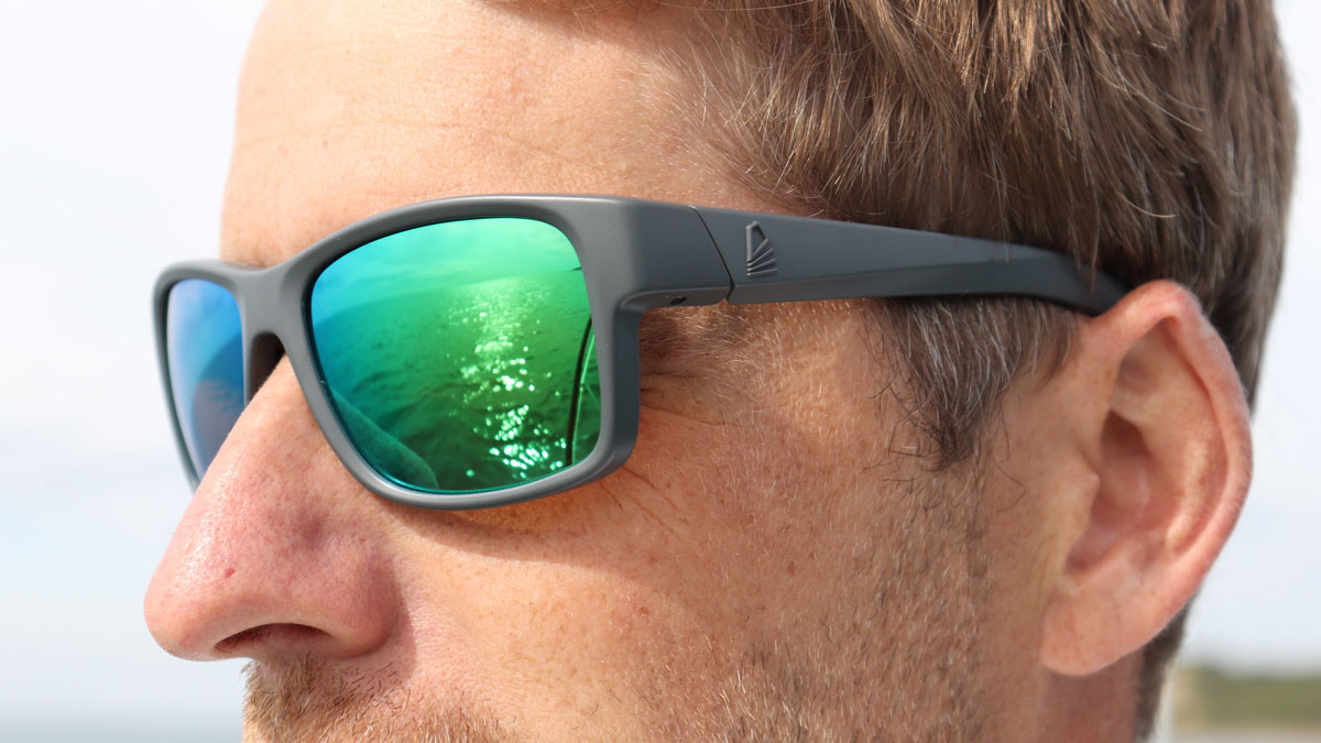 Best polarized sunglasses for sailors 9 pairs tested on the water
