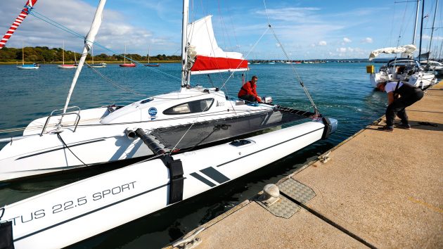 sailing upwind in a catamaran