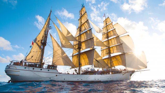 A square rigger