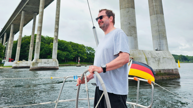 The Svendborgsund Bridge is an impressive 33m bridge that connects the island of Funen with the island of Tåsinge.