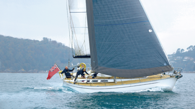 The classic IOR shape: wide beam amidships 
and fine ends