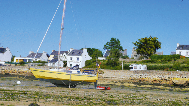 Typical small drying harbour in northern Brittany. If your boat can take the ground the choices suddenly become vast