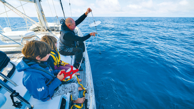 Citizen scientists on a yacht