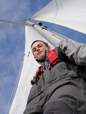 Mike Perham nearly there Yachting World