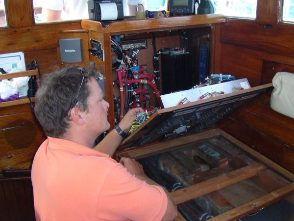 Berenice  Duncan fiddles with the electrics