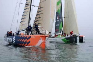 Ericsson 4 and Green Dragon round the windward mark. Ericsson 4, won the in-port race. Photo: Dave Kneale/Volvo Ocean Race