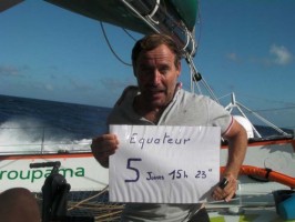 Groupama 3 crosses Equator