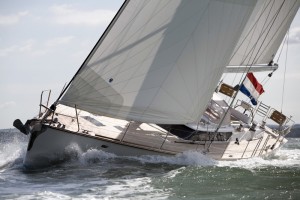 Contest 62CS Boat Test, YW December 2009