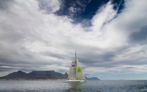 Velux5Oceans 2010, Derek Hatfield departs on Sprint 2