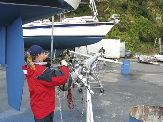 Consider unstepping the mast if it needs repair